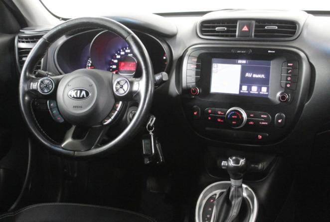 Kia Soul II Рестайлинг с пробегом 2017 года, цена 1 580 000 рублей, 119777 км, хэтчбек, Автокод Объявления