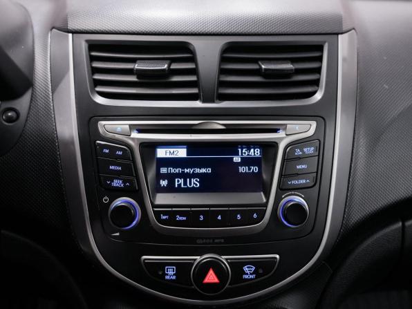 Hyundai Solaris I Рестайлинг с пробегом 2014 года, цена 898 000 рублей, 126000 км, седан, Автокод Объявления