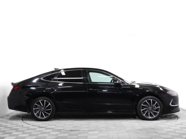 Hyundai Sonata VIII (DN8) с пробегом 2022 года, цена 2 949 900 рублей, 66700 км, седан, Автокод Объявления