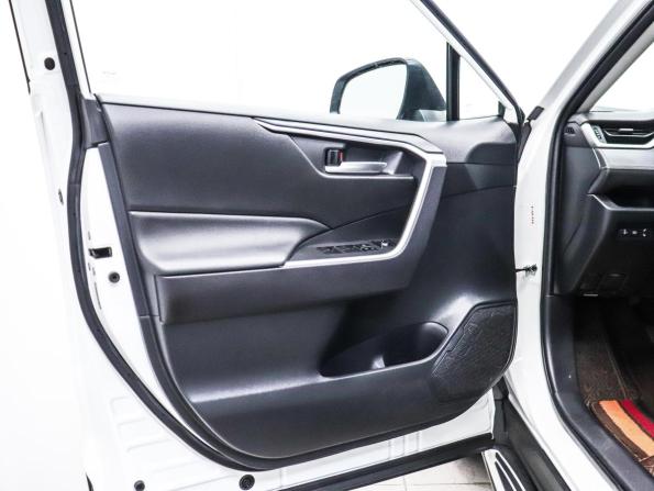 Toyota Wildlander I с пробегом 2020 года, цена 3 350 000 рублей, 48650 км, внедорожник, Автокод Объявления