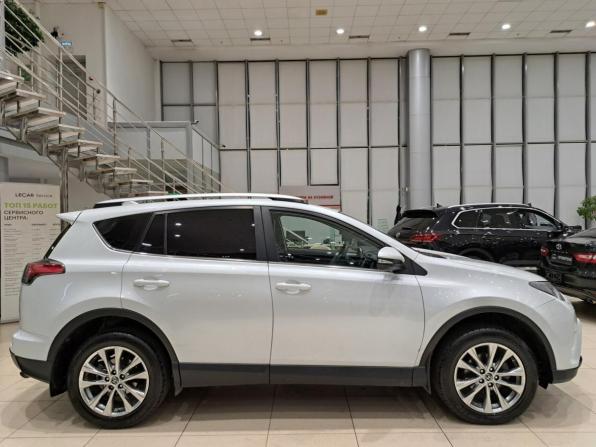 Toyota RAV4 IV (XA40) Рестайлинг с пробегом 2018 года, цена 2 050 000 рублей, 263359 км, внедорожник, Автокод Объявления