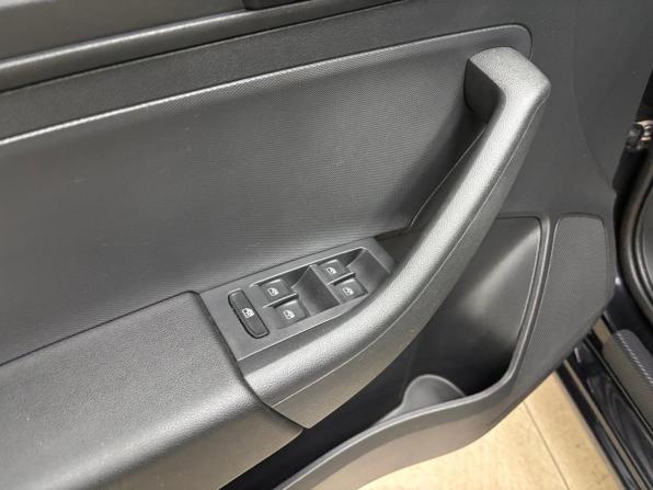 Volkswagen Polo VI с пробегом 2020 года, цена 1 420 000 рублей, 92123 км, лифтбек, Автокод Объявления