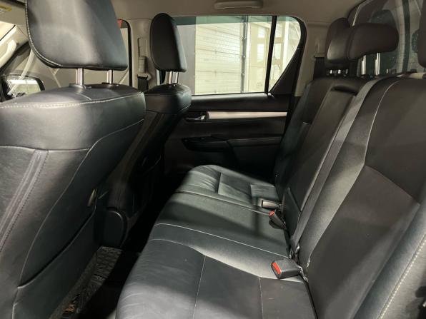 Toyota Hilux VIII с пробегом 2016 года, цена 2 980 000 рублей, 221754 км, offers.body_type.unknown, Автокод Объявления