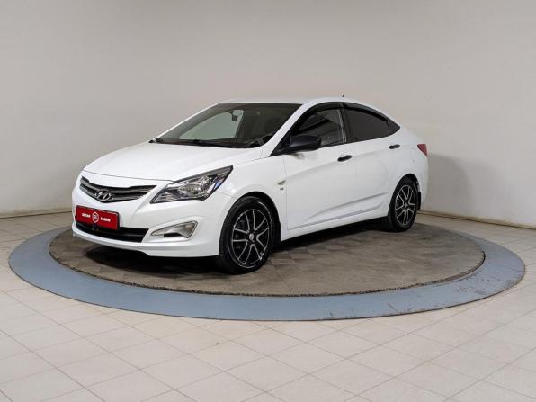 Hyundai Solaris I Рестайлинг с пробегом 2015 года, цена 939 900 рублей, 157500 км, седан, Автокод Объявления