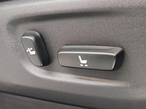 Toyota Land Cruiser Prado 150 Series Рестайлинг 2 с пробегом 2019 года, цена 5 255 000 рублей, 120799 км, внедорожник, Автокод Объявления