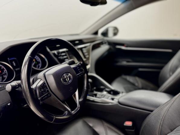 Toyota Camry VIII (XV70) с пробегом 2019 года, цена 2 720 000 рублей, 98154 км, седан, Автокод Объявления