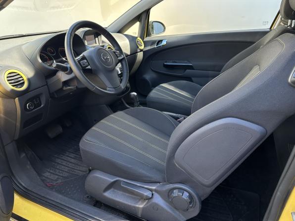 Opel Corsa D Рестайлинг II с пробегом 2014 года, цена 675 000 рублей, 176310 км, хэтчбек, Автокод Объявления