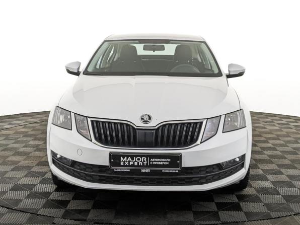 Skoda Octavia III (A7) Рестайлинг с пробегом 2020 года, цена 2 190 000 рублей, 60224 км, лифтбек, Автокод Объявления