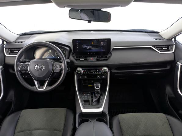 Toyota RAV4 V (XA50) с пробегом 2023 года, цена 3 850 000 рублей, 41350 км, внедорожник, Автокод Объявления