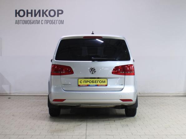 Volkswagen Touran I Рестайлинг 2 с пробегом 2011 года, цена 809 000 рублей, 189419 км, компактвэн, Автокод Объявления
