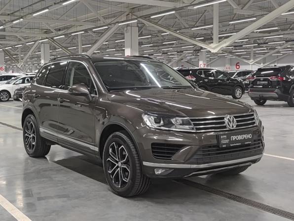 Volkswagen Touareg II Рестайлинг с пробегом 2015 года, цена 2 426 000 рублей, 221734 км, внедорожник, Автокод Объявления