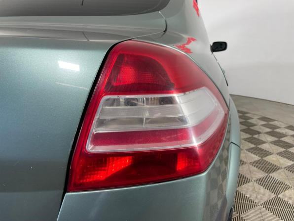 Renault Megane II Рестайлинг с пробегом 2006 года, цена 339 000 рублей, 194209 км, седан, Автокод Объявления