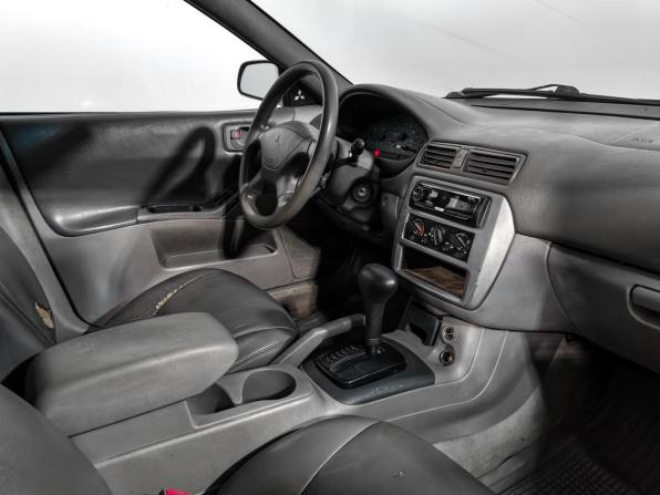 Mitsubishi Galant VIII Рестайлинг с пробегом 2002 года, цена 239 000 рублей, 268450 км, седан, Автокод Объявления