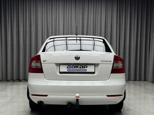 Skoda Octavia II (A5) Рестайлинг с пробегом 2012 года, цена 819 000 рублей, 209245 км, лифтбек, Автокод Объявления