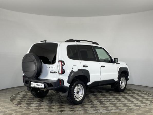 Lada (ВАЗ) Niva Travel I с пробегом 2022 года, цена 980 000 рублей, 36520 км, внедорожник, Автокод Объявления