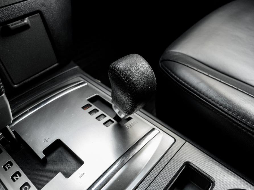 Mitsubishi Pajero IV Рестайлинг 1 Екатеринбург  - изображение 23