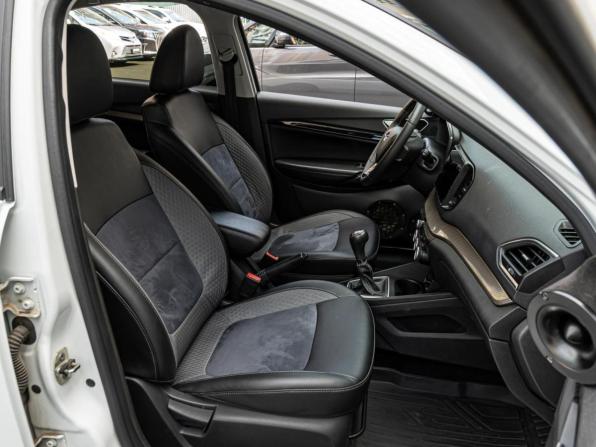 Lada (ВАЗ) Vesta I Рестайлинг (NG) с пробегом 2023 года, цена 1 160 000 рублей, 61402 км, седан, Автокод Объявления