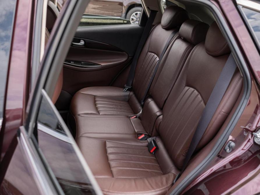 Infiniti QX50 I Сочи  - изображение 9
