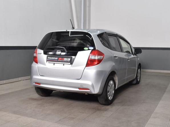 Honda Fit II с пробегом 2013 года, цена 699 995 рублей, 171431 км, хэтчбек, Автокод Объявления