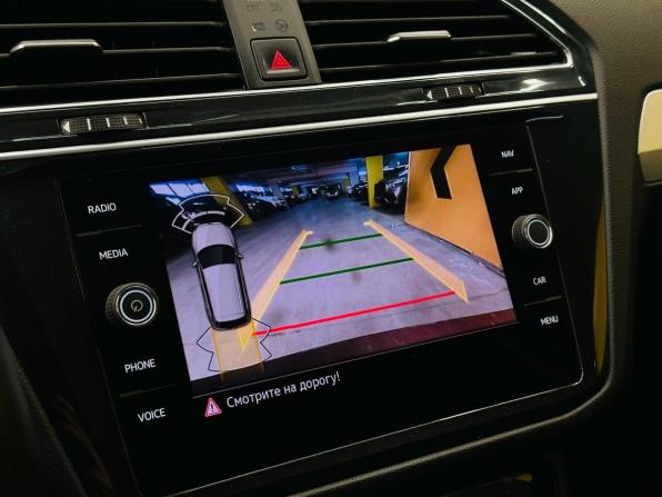 Volkswagen Tiguan II Рестайлинг с пробегом 2021 года, цена 3 149 000 рублей, 83480 км, внедорожник, Автокод Объявления