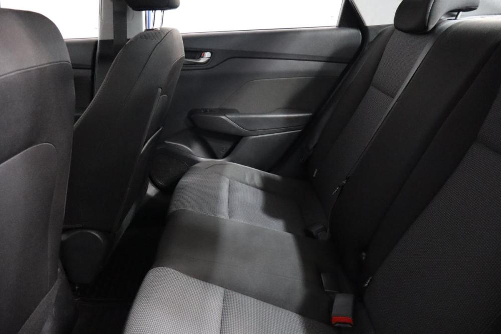 Hyundai Solaris II Санкт-Петербург  - изображение 13