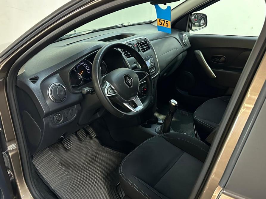 Renault Logan II Рестайлинг Санкт-Петербург  - изображение 7