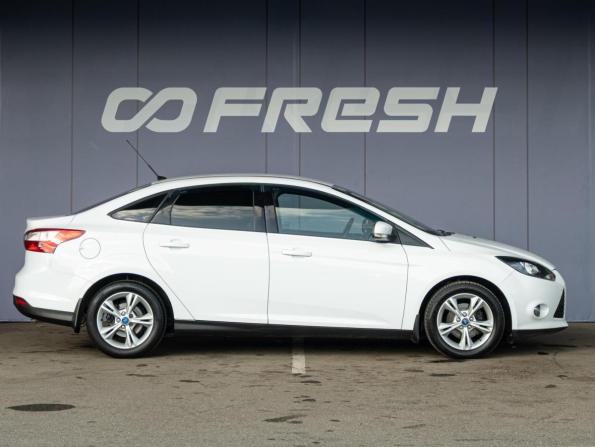 Ford Focus III с пробегом 2012 года, цена 890 000 рублей, 208683 км, седан, Автокод Объявления