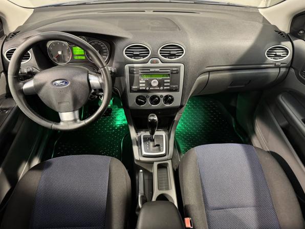 Ford Focus II с пробегом 2006 года, цена 589 800 рублей, 117000 км, хэтчбек, Автокод Объявления
