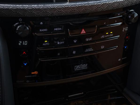 Lexus LX III Рестайлинг 2 с пробегом 2021 года, цена 8 100 000 рублей, 200407 км, внедорожник, Автокод Объявления