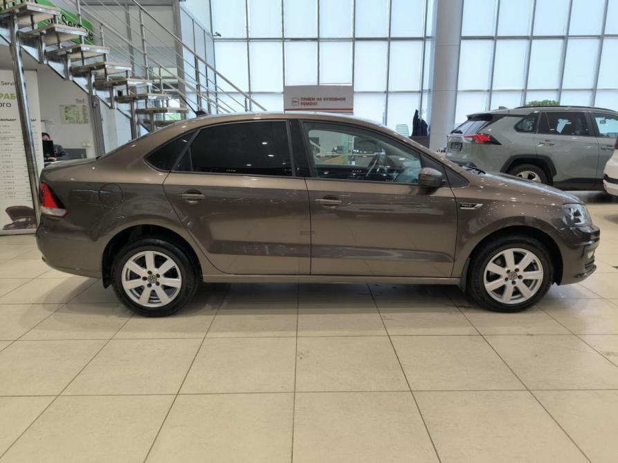 Volkswagen Polo V Рестайлинг Казань  - изображение 5