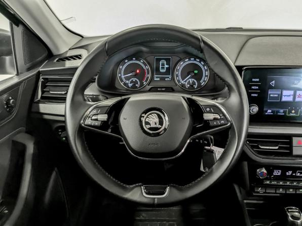 Skoda Rapid II с пробегом 2021 года, цена 1 852 500 рублей, 96600 км, лифтбек, Автокод Объявления