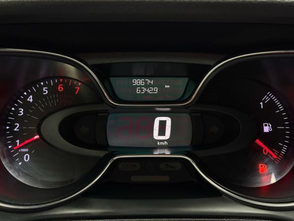 Renault Kaptur I с пробегом 2017 года, цена 1 649 000 рублей, 97000 км, внедорожник, Автокод Объявления