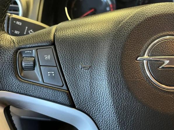 Opel Antara I с пробегом 2008 года, цена 920 000 рублей, 181000 км, внедорожник, Автокод Объявления