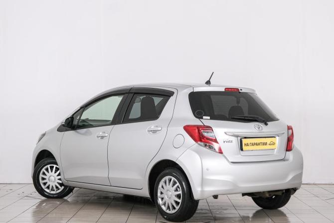 Toyota Vitz III (XP130) Рестайлинг с пробегом 2015 года, цена 899 000 рублей, 136780 км, хэтчбек, Автокод Объявления