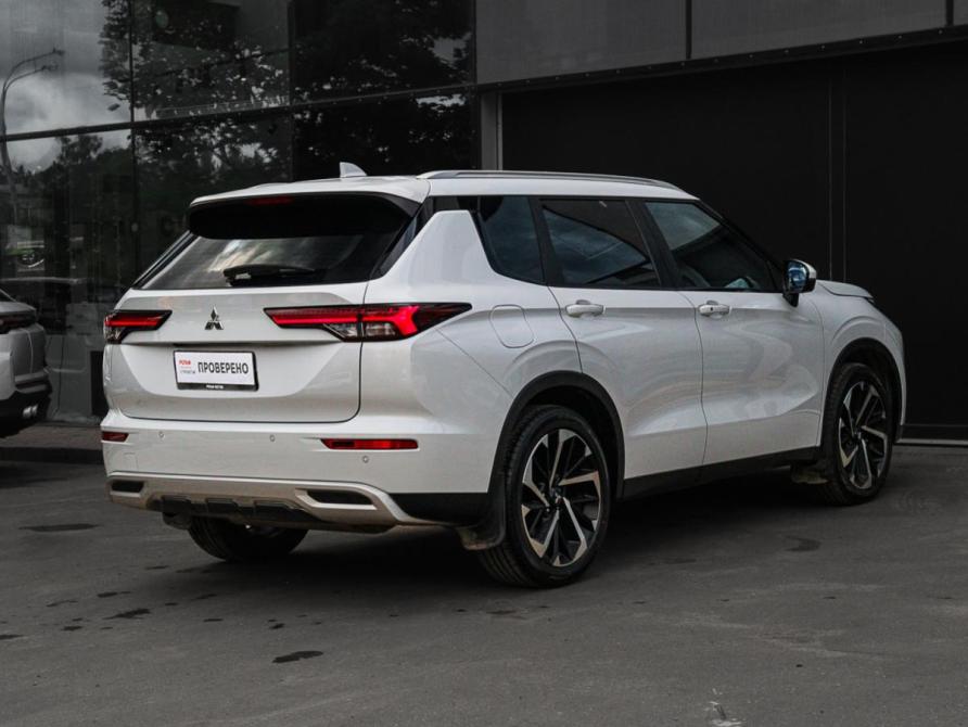 Mitsubishi Outlander IV Москва  - изображение 4