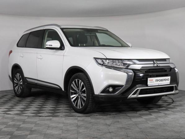 Mitsubishi Outlander III Рестайлинг 3 с пробегом 2019 года, цена 2 100 000 рублей, 97841 км, внедорожник, Автокод Объявления