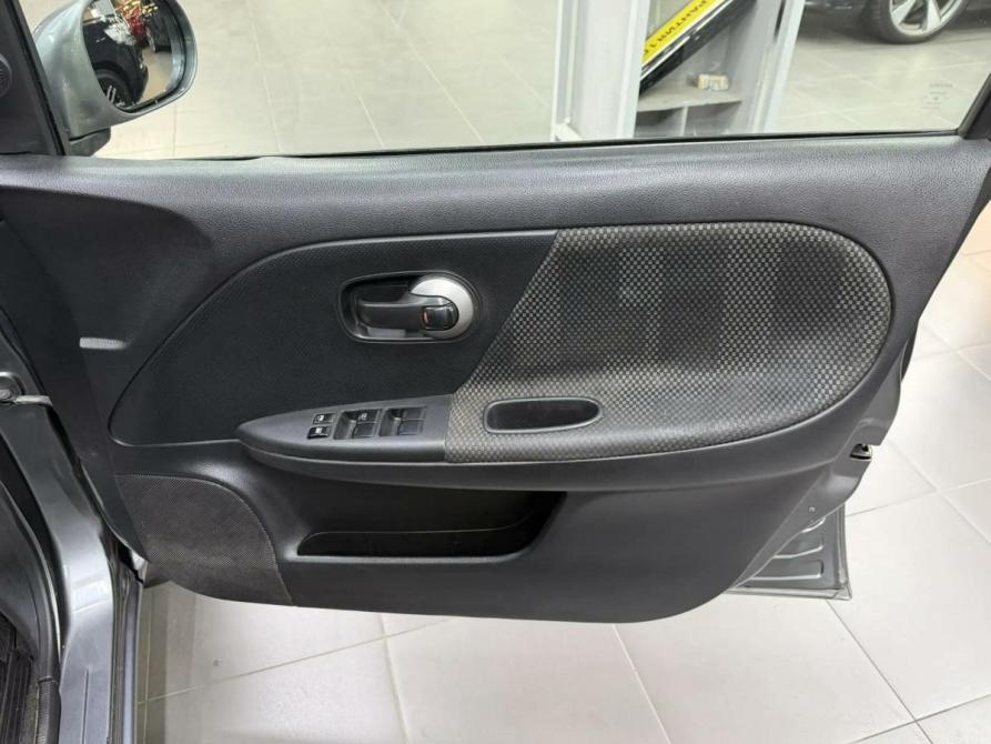 Nissan Note I Красноярск  - изображение 11