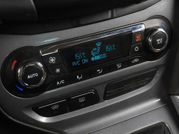 Ford Focus III с пробегом 2012 года, цена 959 000 рублей, 163394 км, хэтчбек, Автокод Объявления