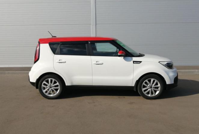 Kia Soul II Рестайлинг с пробегом 2018 года, цена 1 750 000 рублей, 56000 км, хэтчбек, Автокод Объявления
