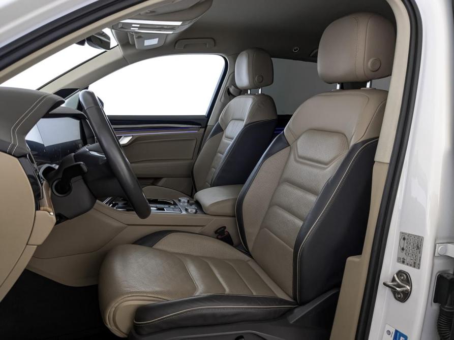Volkswagen Touareg III Москва  - изображение 20