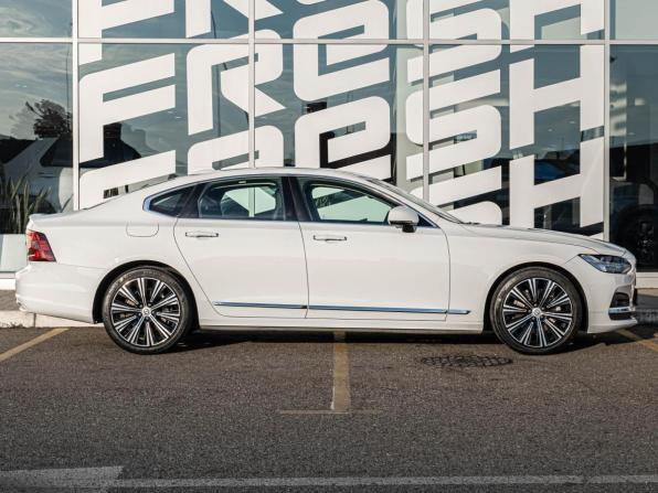 Volvo S90 II Рестайлинг с пробегом 2021 года, цена 3 620 000 рублей, 102383 км, седан, Автокод Объявления