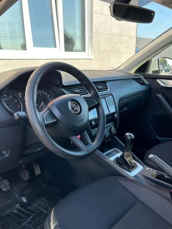 Skoda Octavia III (A7) Рестайлинг с пробегом 2017 года, цена 1 740 000 рублей, 143137 км, лифтбек, Автокод Объявления