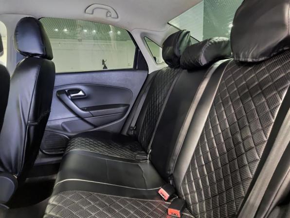 Volkswagen Polo V с пробегом 2013 года, цена 680 000 рублей, 303855 км, седан, Автокод Объявления