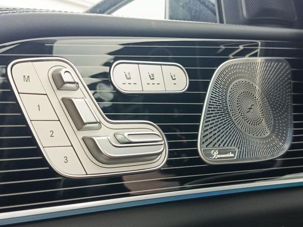 Mercedes-Benz GLS II (X167) Рестайлинг с пробегом 2023 года, цена 15 105 000 рублей, 32066 км, внедорожник, Автокод Объявления