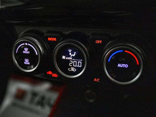 Suzuki Swift V с пробегом 2018 года, цена 1 323 500 рублей, 105000 км, хэтчбек, Автокод Объявления