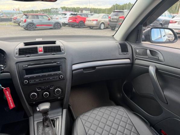 Skoda Octavia II (A5) с пробегом 2008 года, цена 450 000 рублей, 274179 км, лифтбек, Автокод Объявления