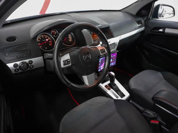 Opel Astra H Рестайлинг с пробегом 2010 года, цена 545 500 рублей, 197300 км, хэтчбек, Автокод Объявления