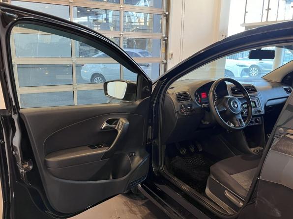 Volkswagen Polo V с пробегом 2014 года, цена 790 000 рублей, 184001 км, седан, Автокод Объявления