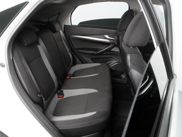 Lada (ВАЗ) Vesta I Рестайлинг (NG) с пробегом 2024 года, цена 1 359 000 рублей, 27479 км, седан, Автокод Объявления