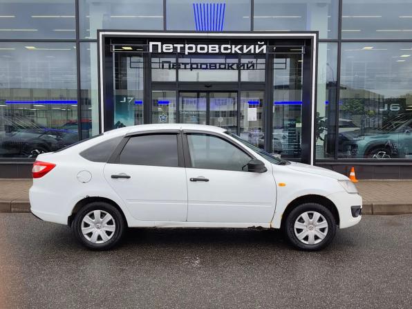 Lada (ВАЗ) Granta I с пробегом 2017 года, цена 265 000 рублей, 302672 км, лифтбек, Автокод Объявления